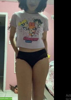 Las súper poderosas tetas de la morra y su video insano. 16