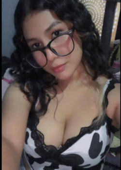 Hermosa joven bien tocona 5