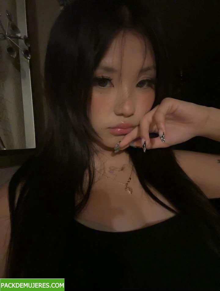 Bella asiática que te fascina 1