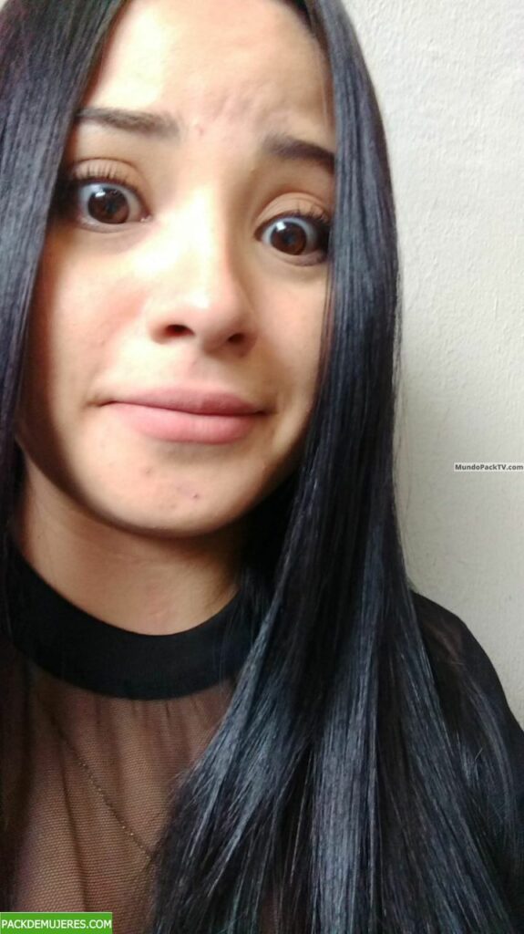 Bella chavita egresada follando 1