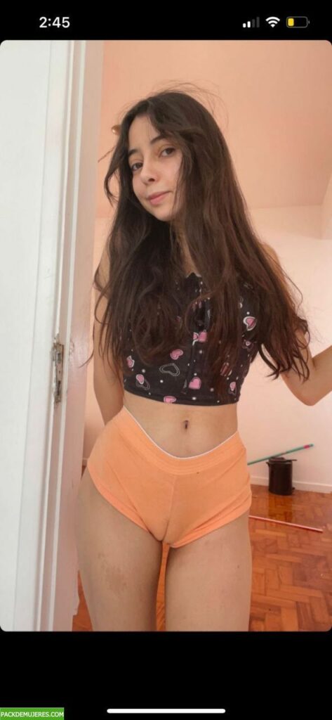 Linda chavita adicta a la verga 1