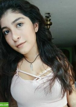 Linda chavita tocándose video filtrado 6