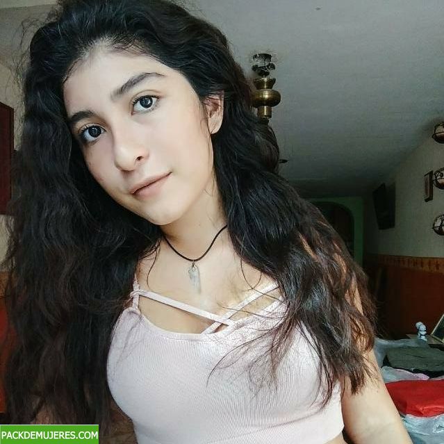 Linda chavita tocándose video filtrado 1
