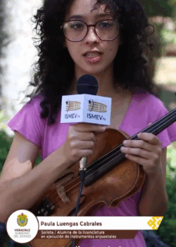 Estudiante de musica mexicana se le filtran videos cochinones. 6