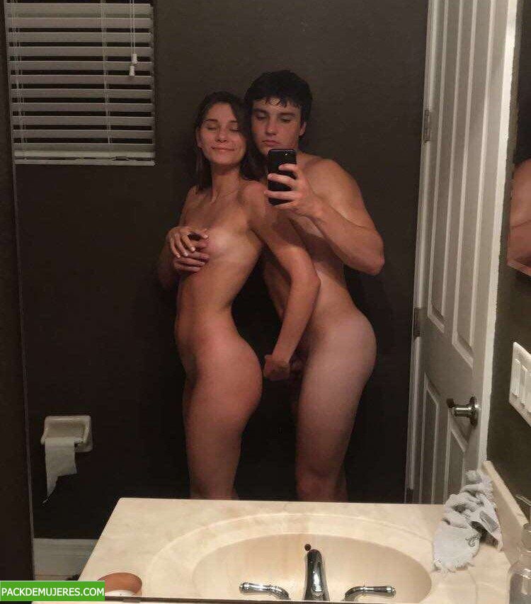 Follando con la novia se graban videos y se terminan filtrando. 1