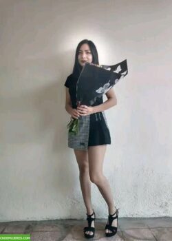 Morra peludita se le pierde el pack con videos caseros. 6