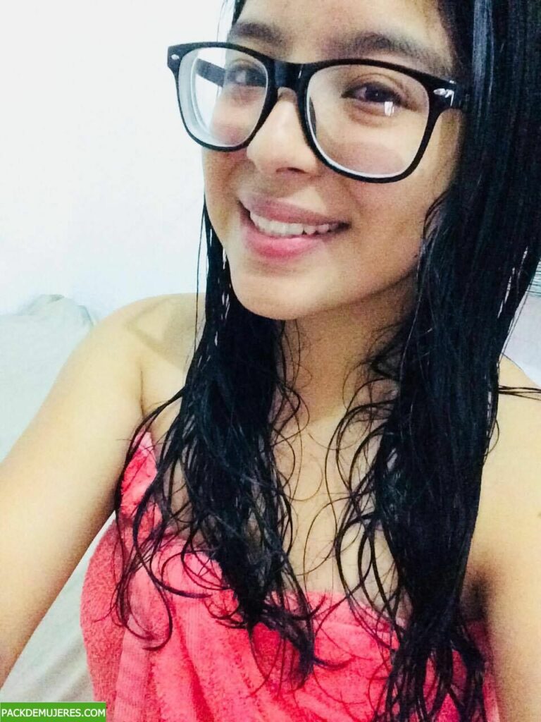 Nenita rica pasando pack ricolino. 1