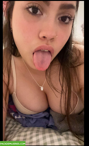 Linda tetona caliente 1