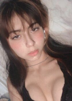 Mi ex novia divina pasa nudes y videos para que regrese con ella. 2