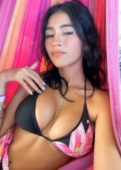 Angelica detonada duro en videos caseros. 20