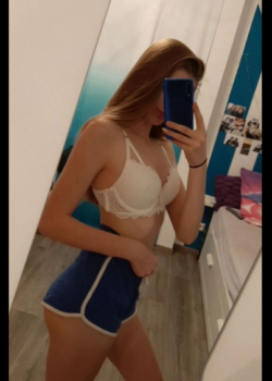 Rico cuerpo de esta flaca bella 1