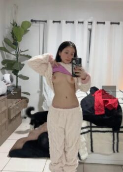 Novia perversa y traviesa pasa pack con videos. 5