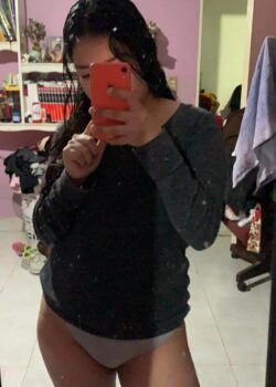 Putita filtrada con fotos y videos caseros. 2